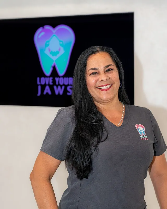 Claudia – Surgical & Anesthesia Assistant