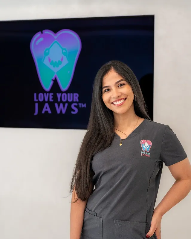 Joselyn – Surgical & Anesthesia Assistant